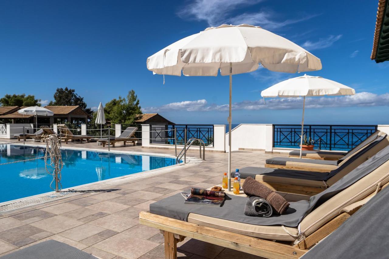 Sunset Premium Studio D Áyios Nikítas Екстериор снимка